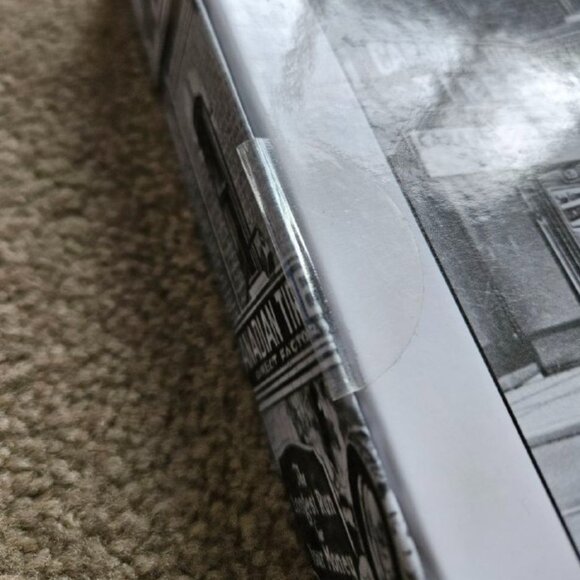 1000 Piece Canadian Tire 100th Anniversary Jigsaw Puzzle‎ - NEW - Picture 3 of 5